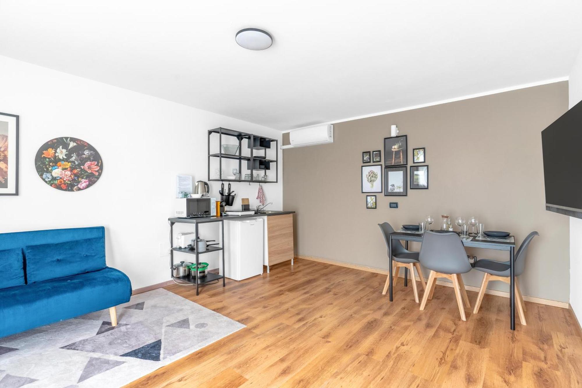 -Free Pool And Parking- Garda House Apartments Castelnuovo del Garda Exterior foto