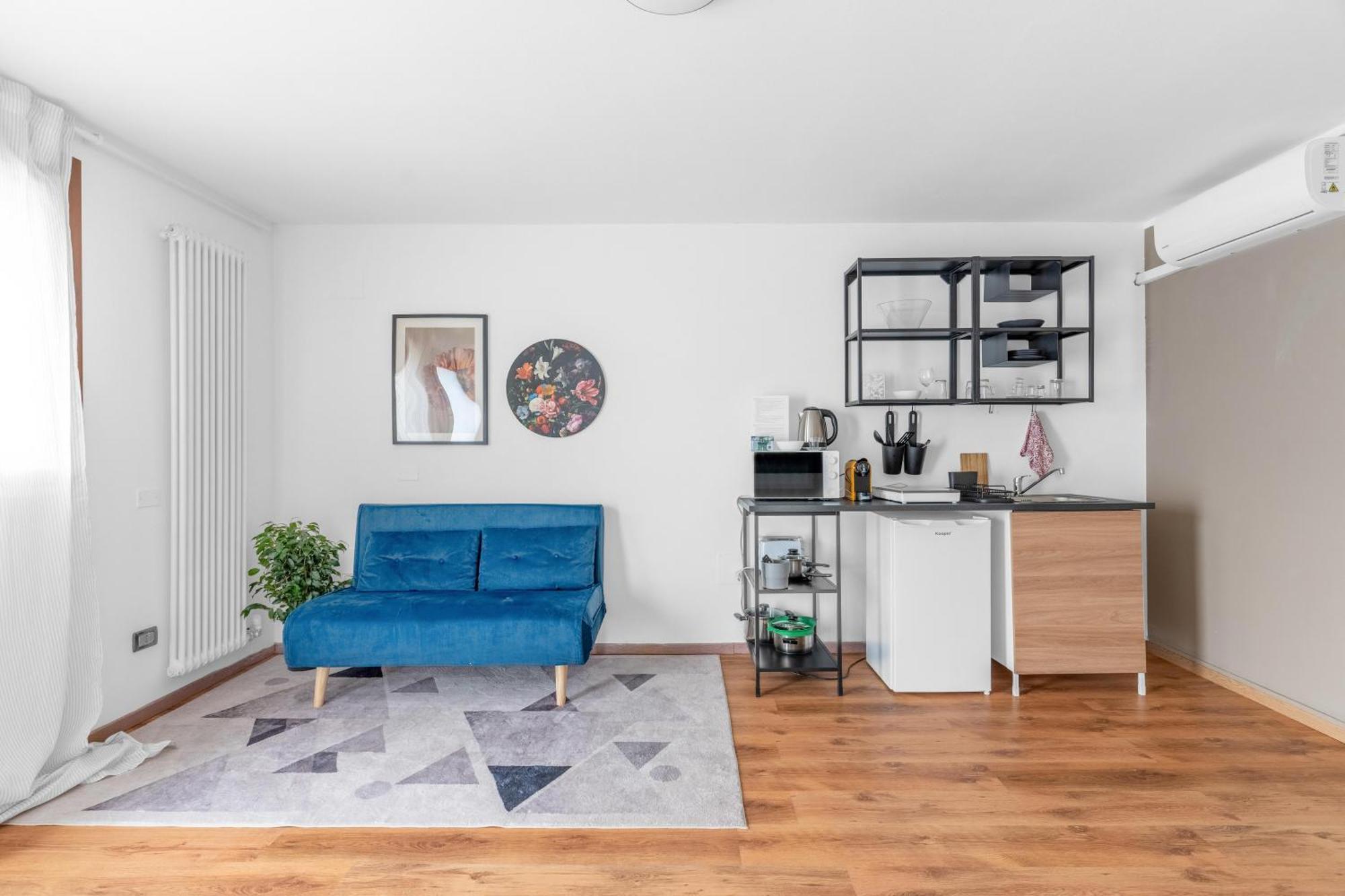 -Free Pool And Parking- Garda House Apartments Castelnuovo del Garda Exterior foto